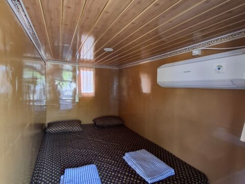 KLM Nur Amira — Private room